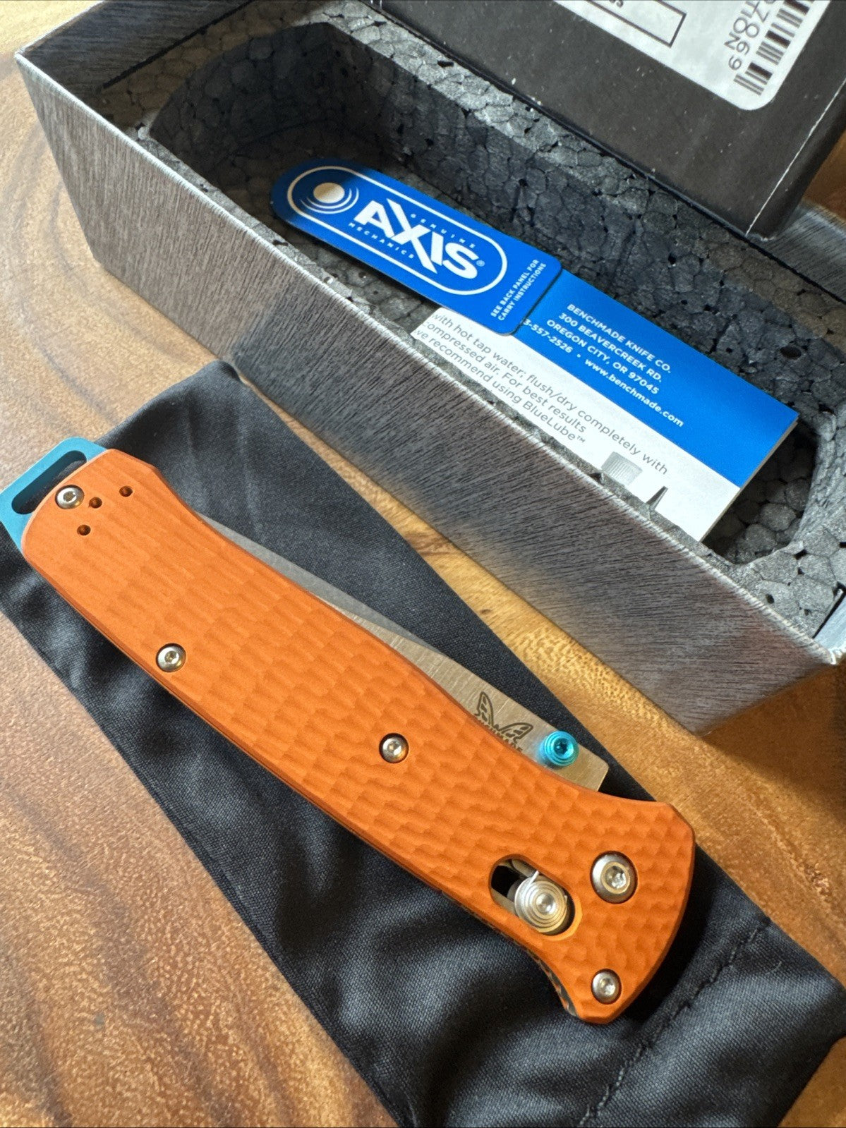 BENCHMADE KNIVES USA SHOT SHOW LIMITED EDITION ORANGE BAILOUT KNIFE 537-2301