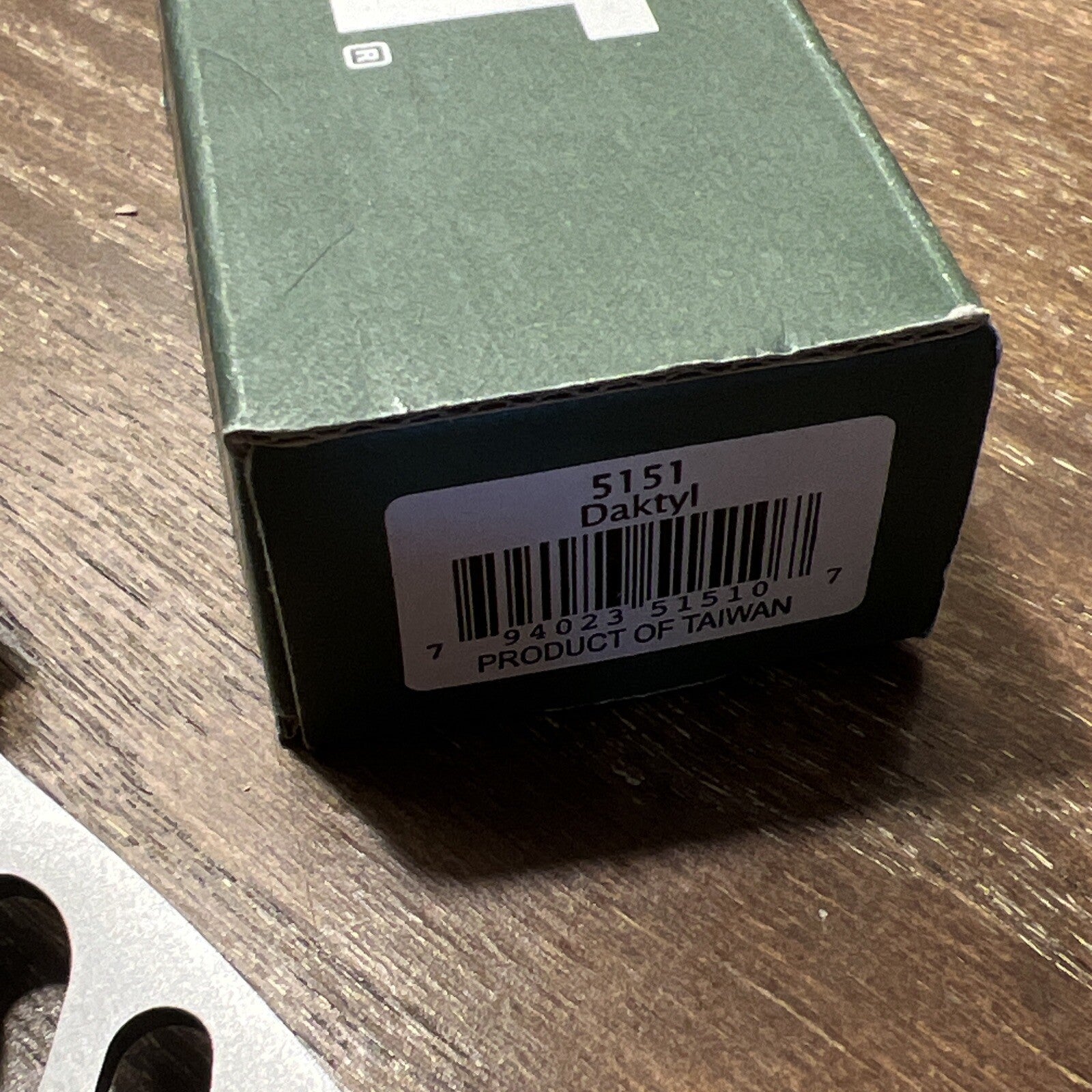 CRKT 5151 Daktyl NEW Discontinued Unique Opening