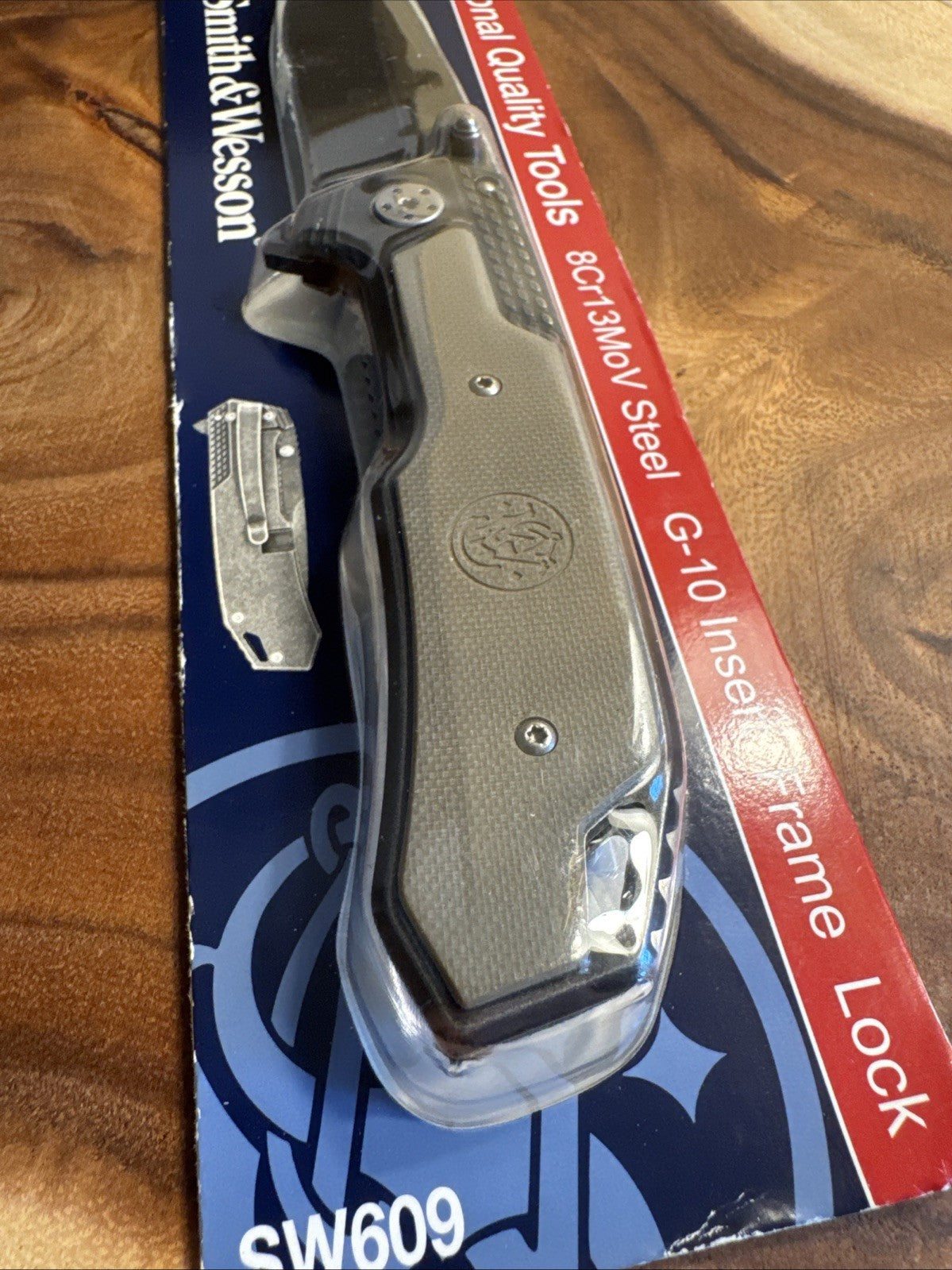  Smith & Wesson SW609 3.55" High Carbon Stainless Blade Liner Lock Folding Knife