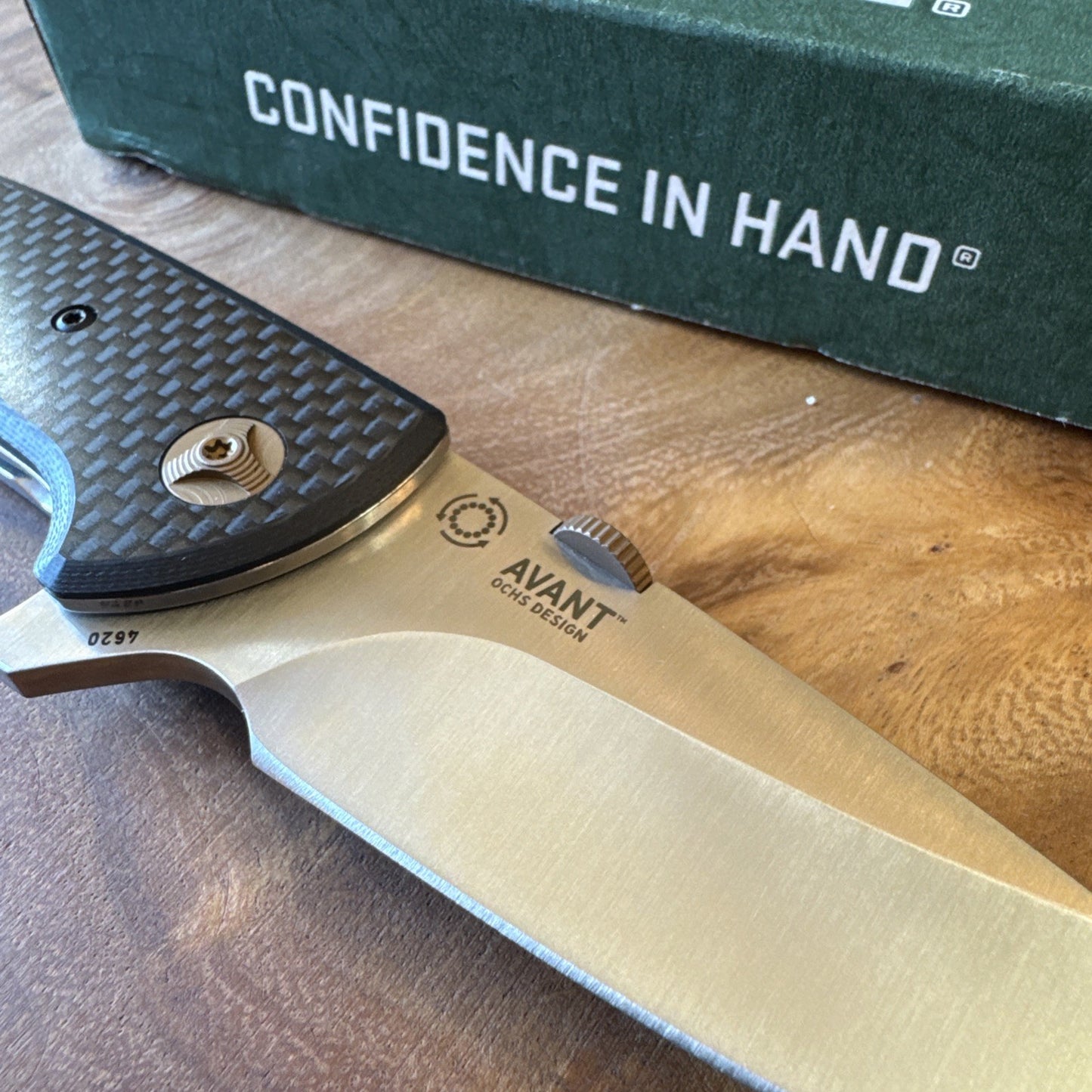 CRKT 4620 Avant Knife, Plain Edge Folding LinerLock  Blade