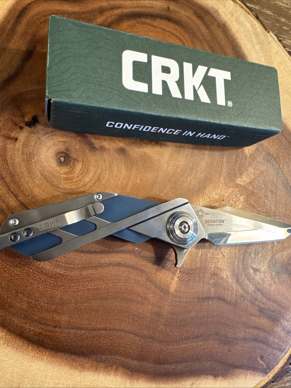 CRKT Deviation 2392