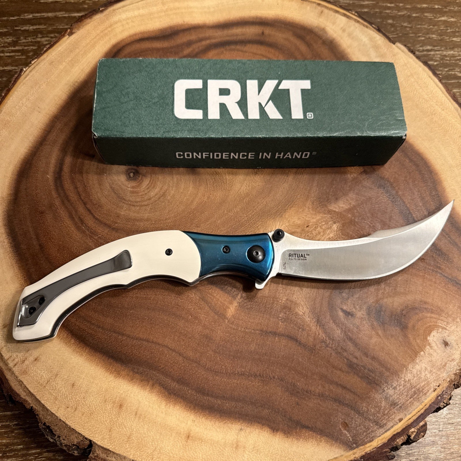 CRKT 7471 Ritual