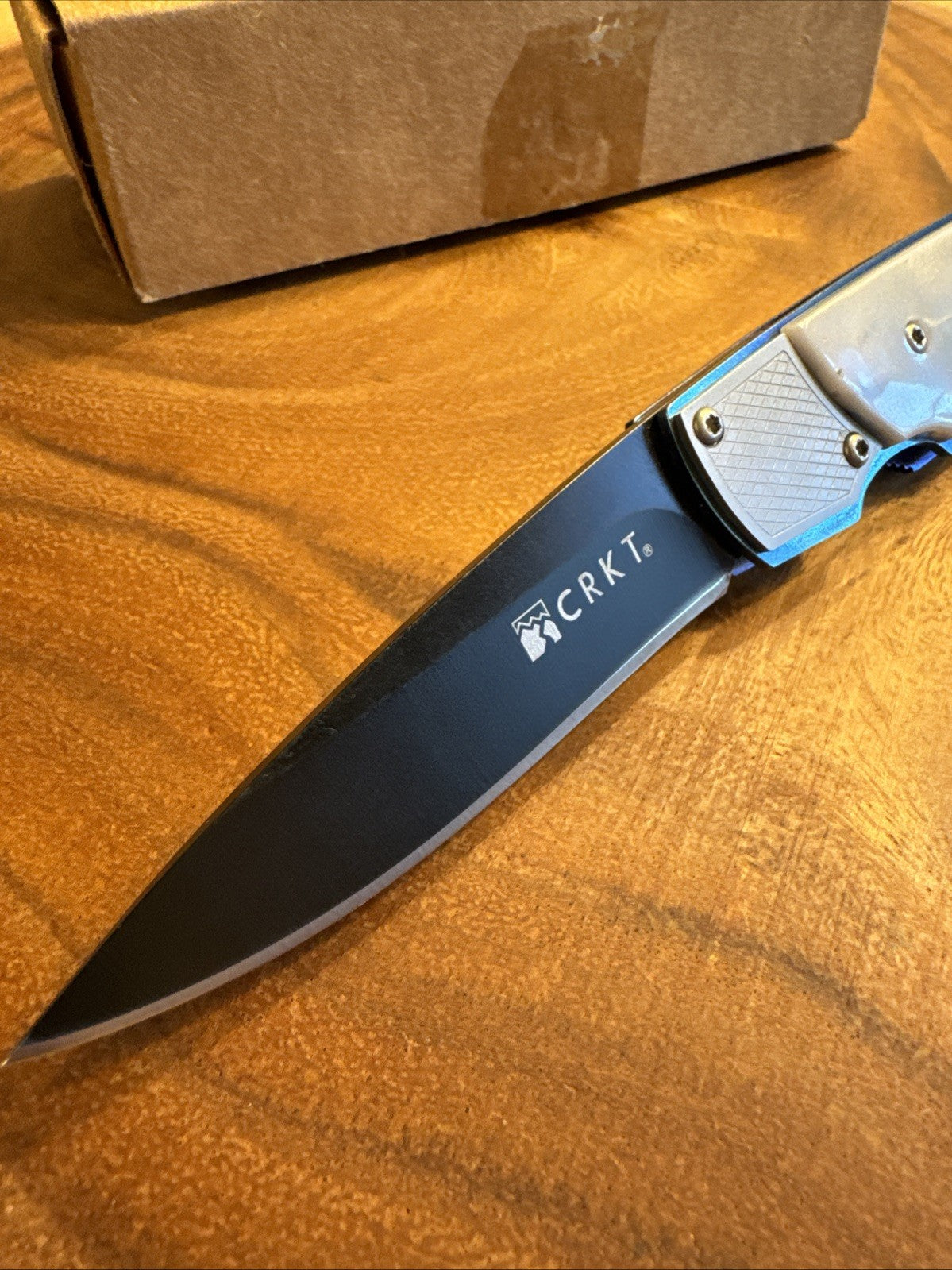CRKT 7404 Kommer Fulcrum Folding Knife Blue/Gray Patented BRAND NEW IN BOX