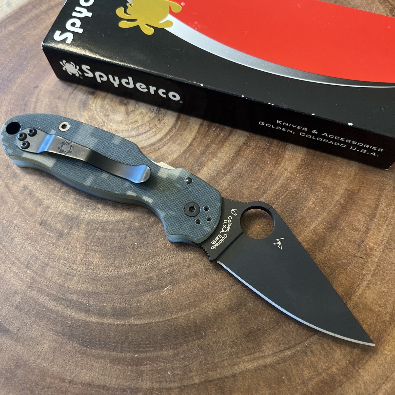 Spyderco Para 3 Black Blade Camo C223GPCMOBK New with box