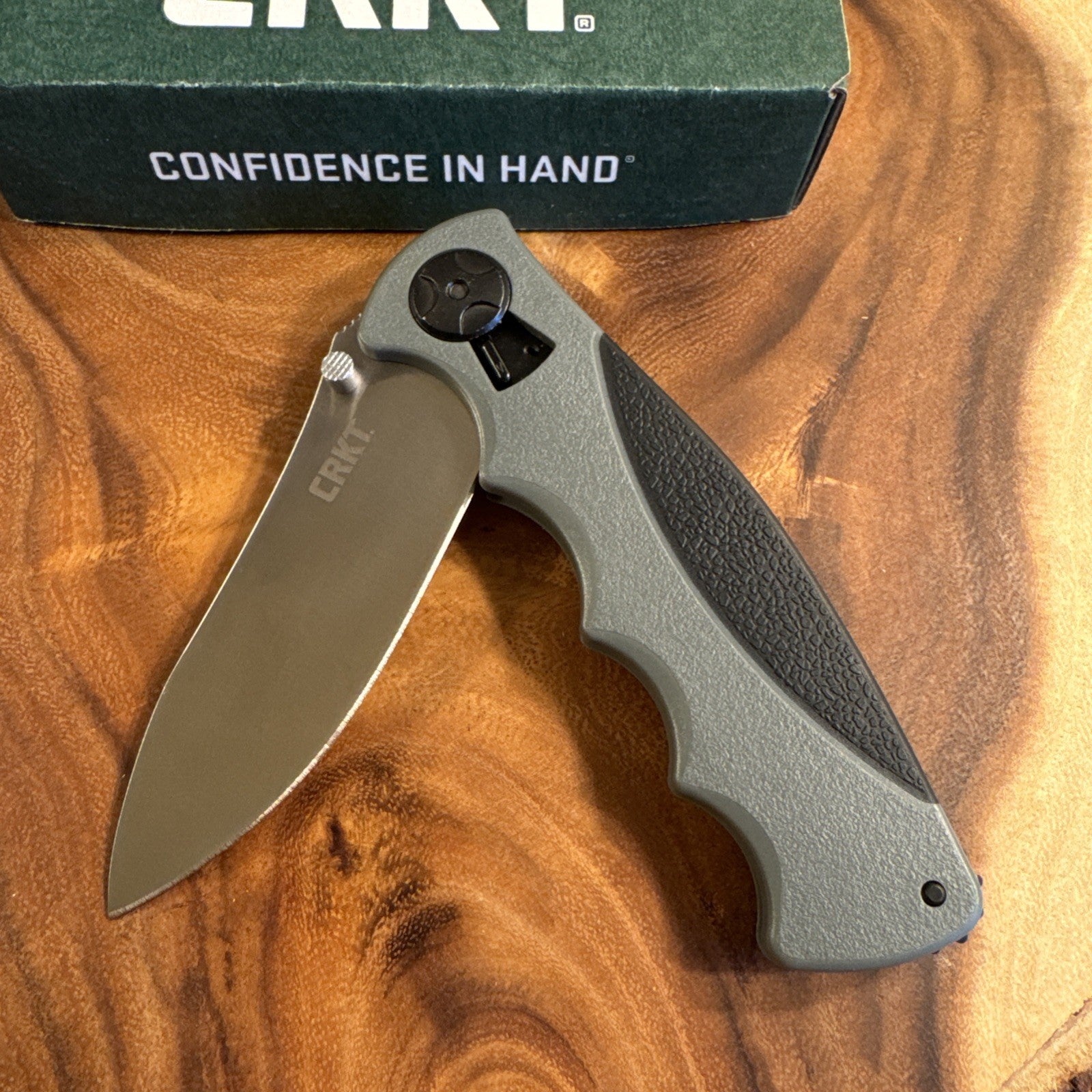 CRKT 2842 Kommer Folding Hunter New
