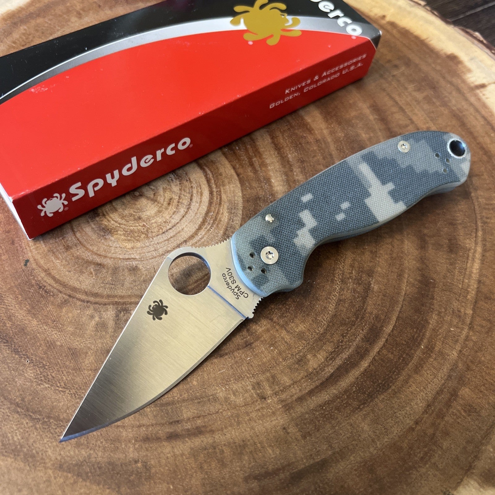 Spyderco C223GPCMO 2.95 inch Pocket Knife