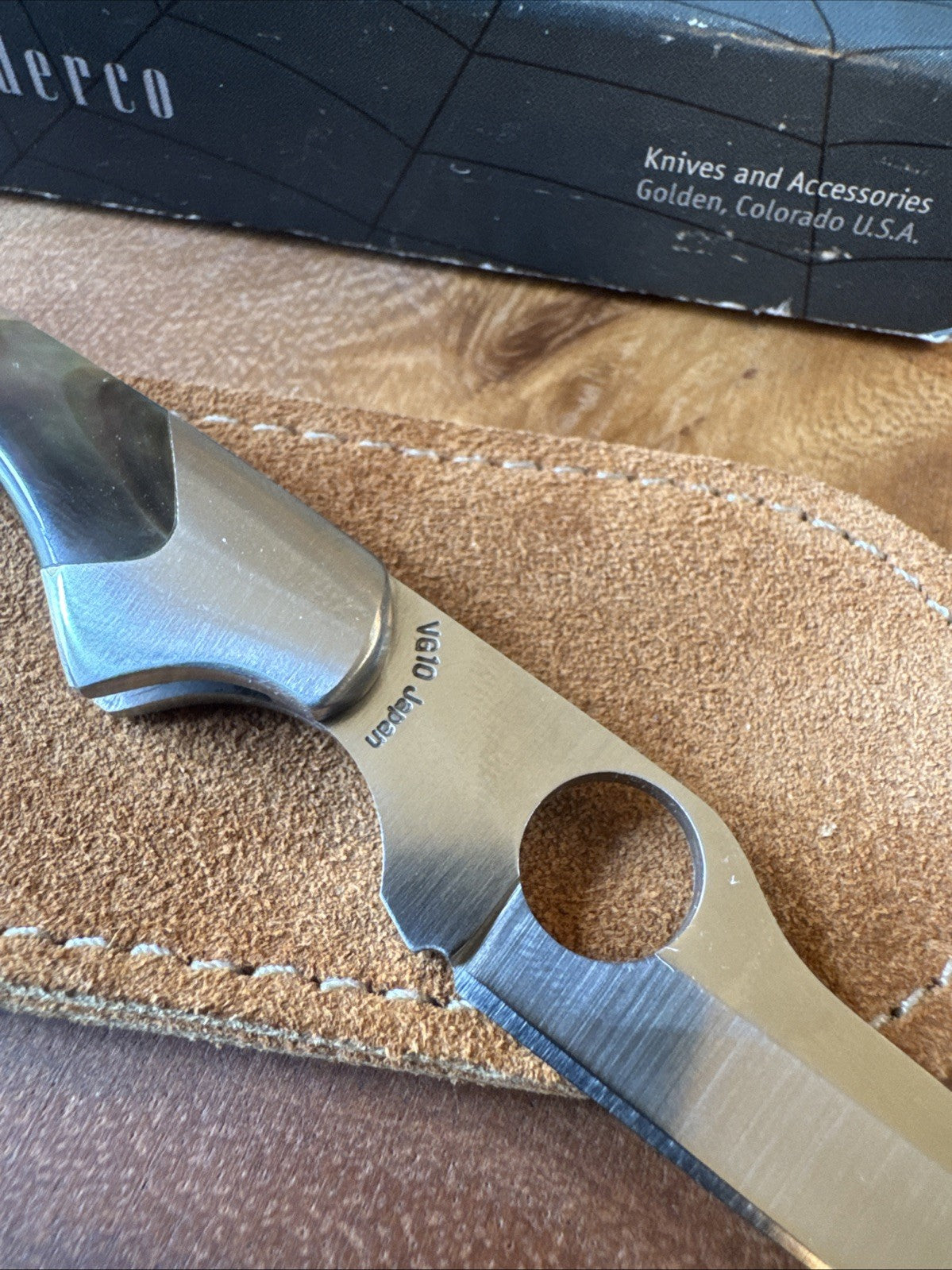 ⭐️Spyderco⭐️ Kiwi Rare MOTHER OF PEARL C75BMOP