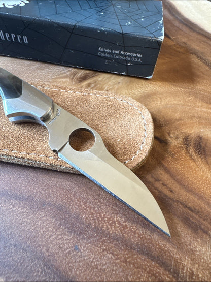 ⭐️Spyderco⭐️ Kiwi Rare MOTHER OF PEARL C75BMOP