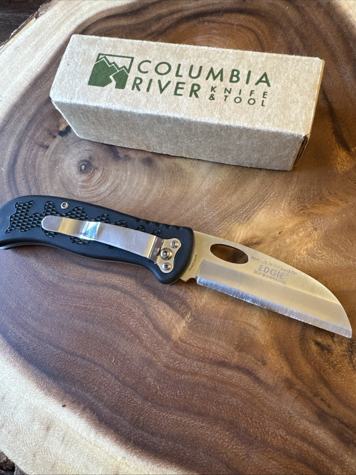 CRKT 6442 Edgie Self Sharpening Folding Knife