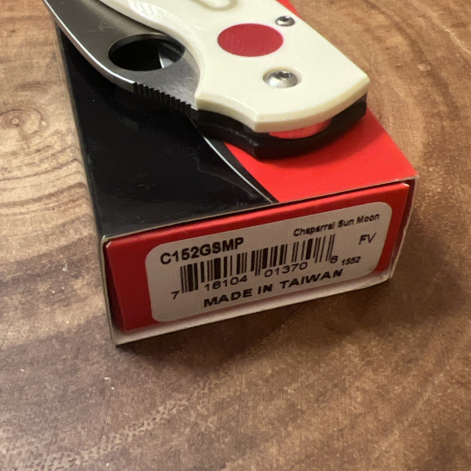 Spyderco Chaparral Lockback Knife Black & White G-10 Sun and Moon XHP C152GSM