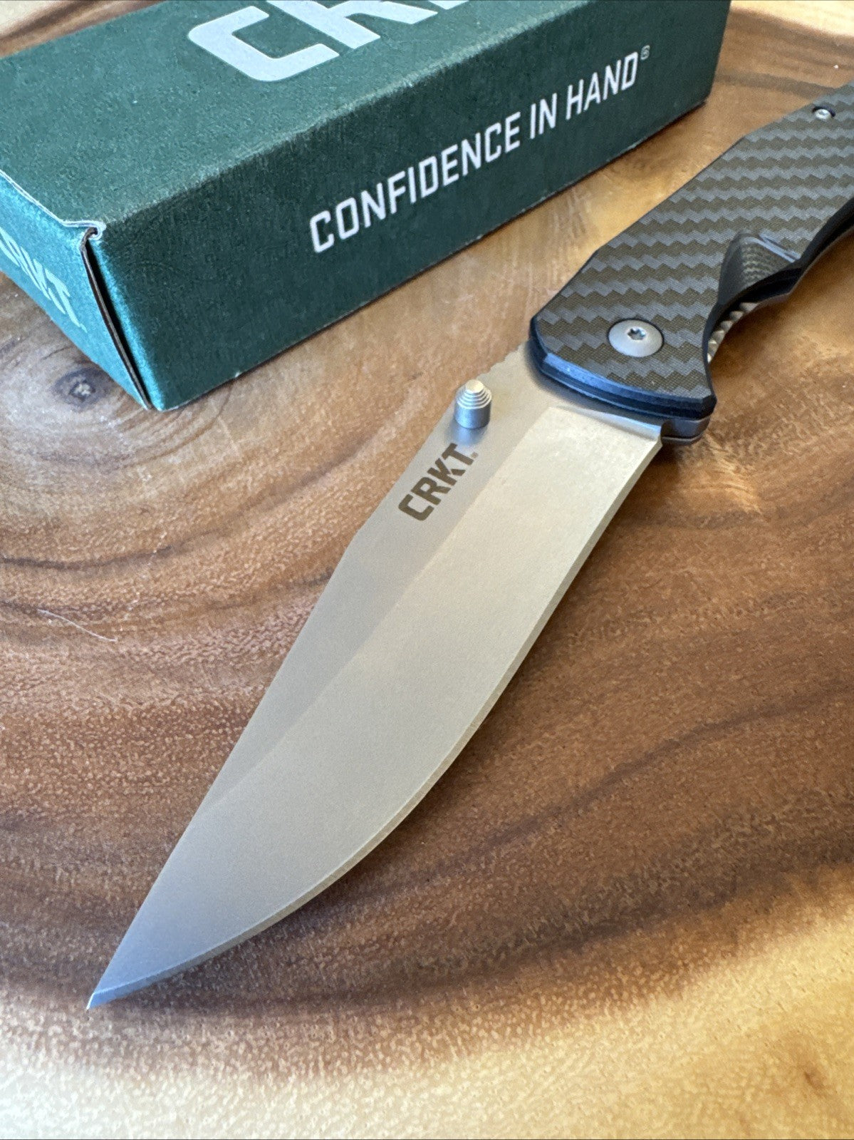 CRKT Knife 2085 Xan Plain Edge G10/Carbon Fiber Laminate- Columbia River- New!