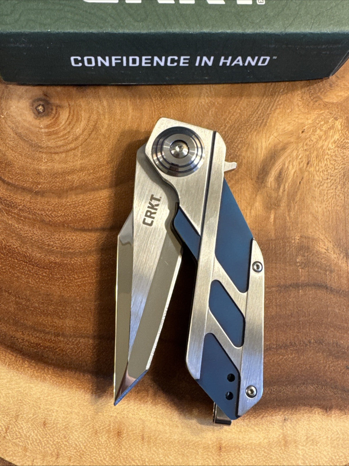 CRKT Deviation 2392