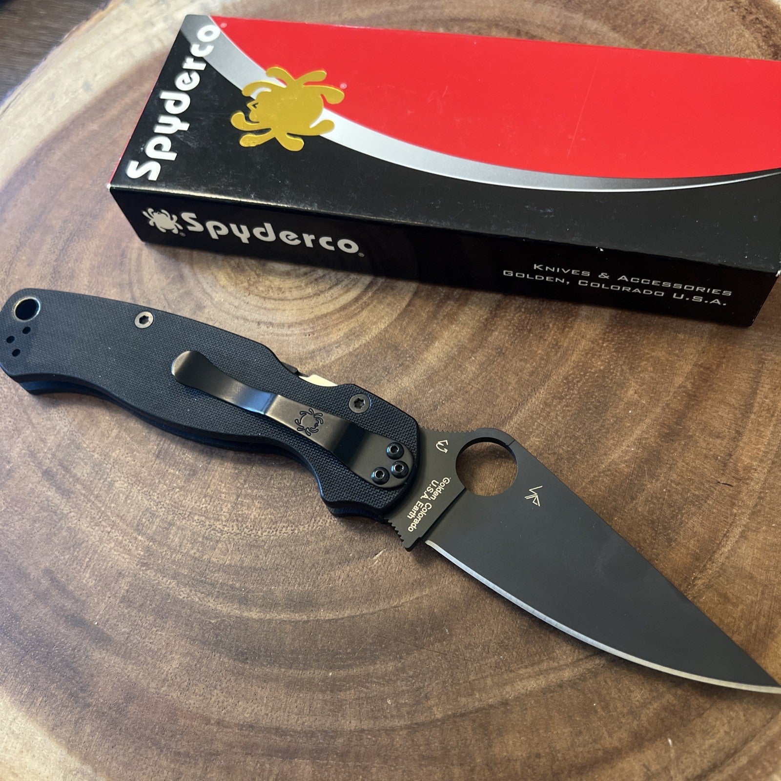 Spyderco Paramilitary 2 DLC Blade Black G10 Handles C81GPBK2 NEW w/ box