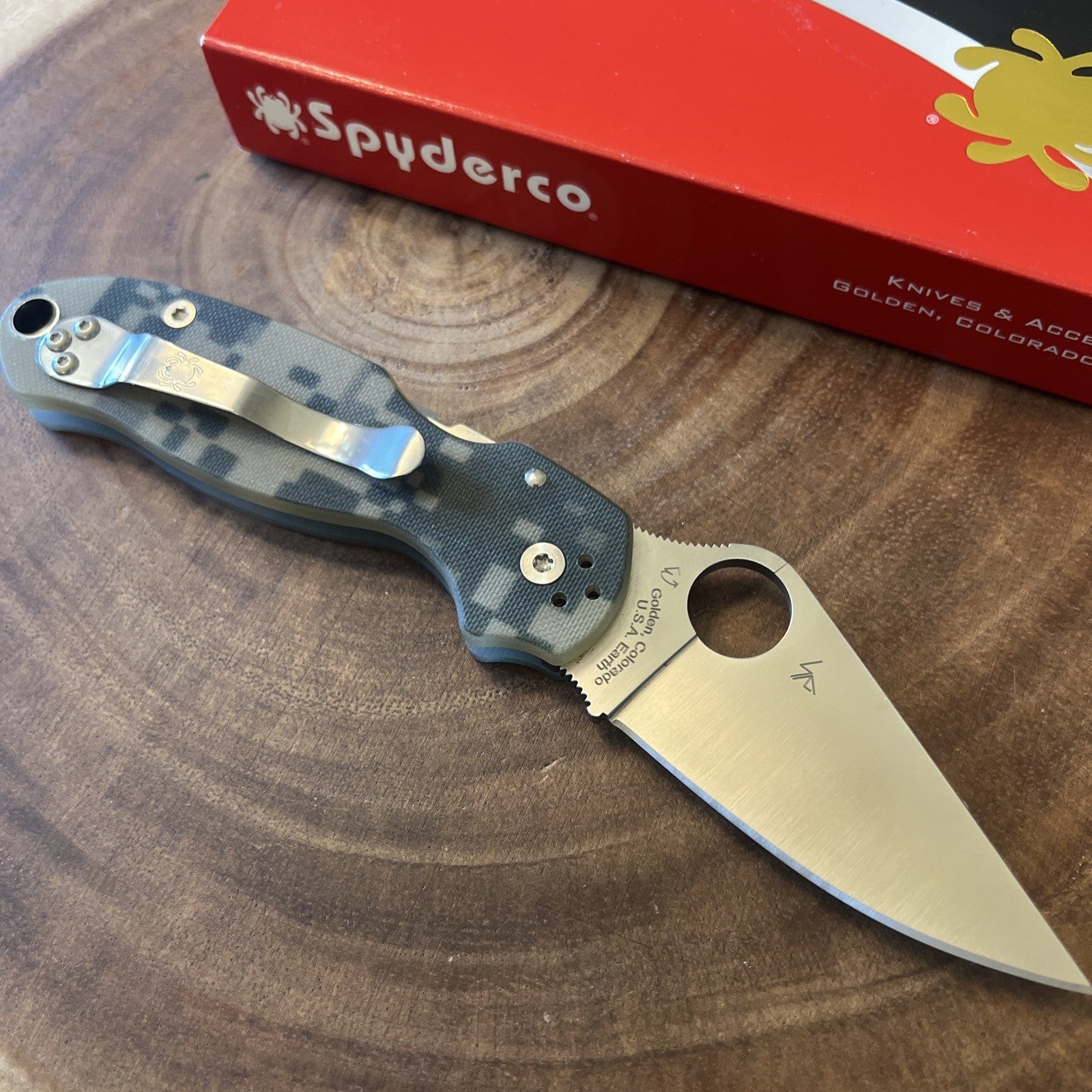 Spyderco C223GPCMO 2.95 inch Pocket Knife