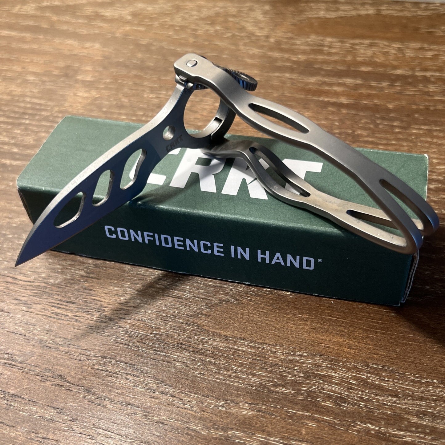 CRKT 5151 Daktyl NEW Discontinued Unique Opening
