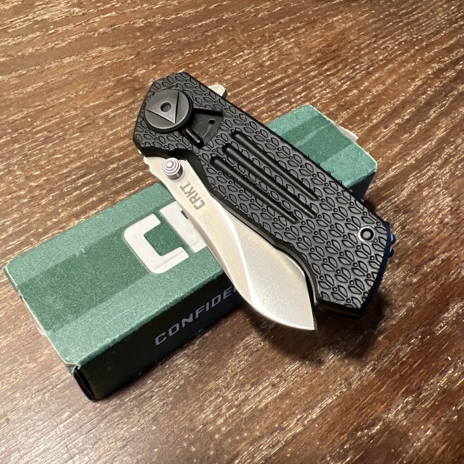 CRKT PREQUEL POCKET KNIFE 2420 NEW Field Strip Technology