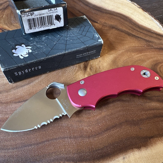 ⭐️Spyderco⭐️ Salsa Discontinued Cranberry C71CBP New
