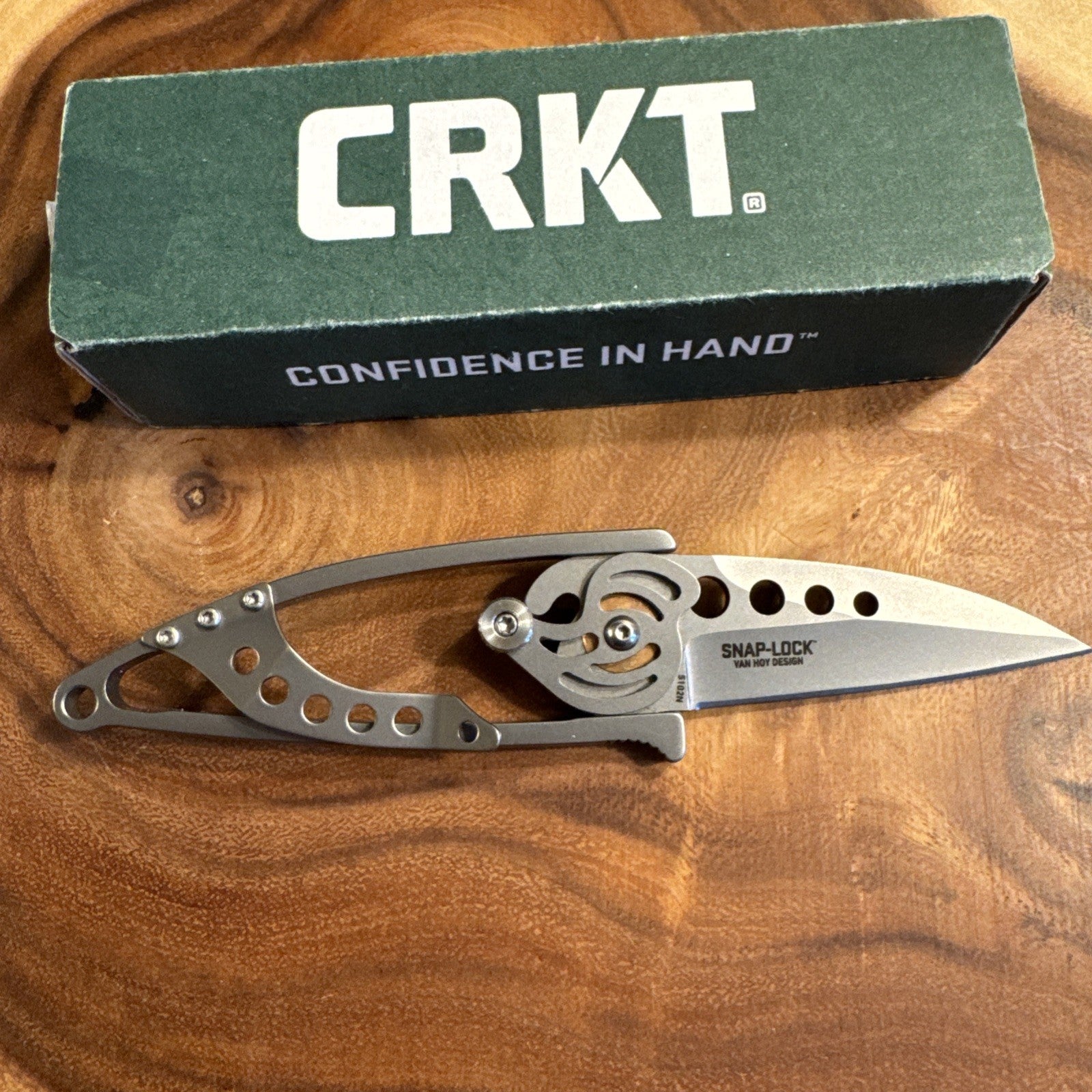 CRKT 5102N Snap-lock Brand New