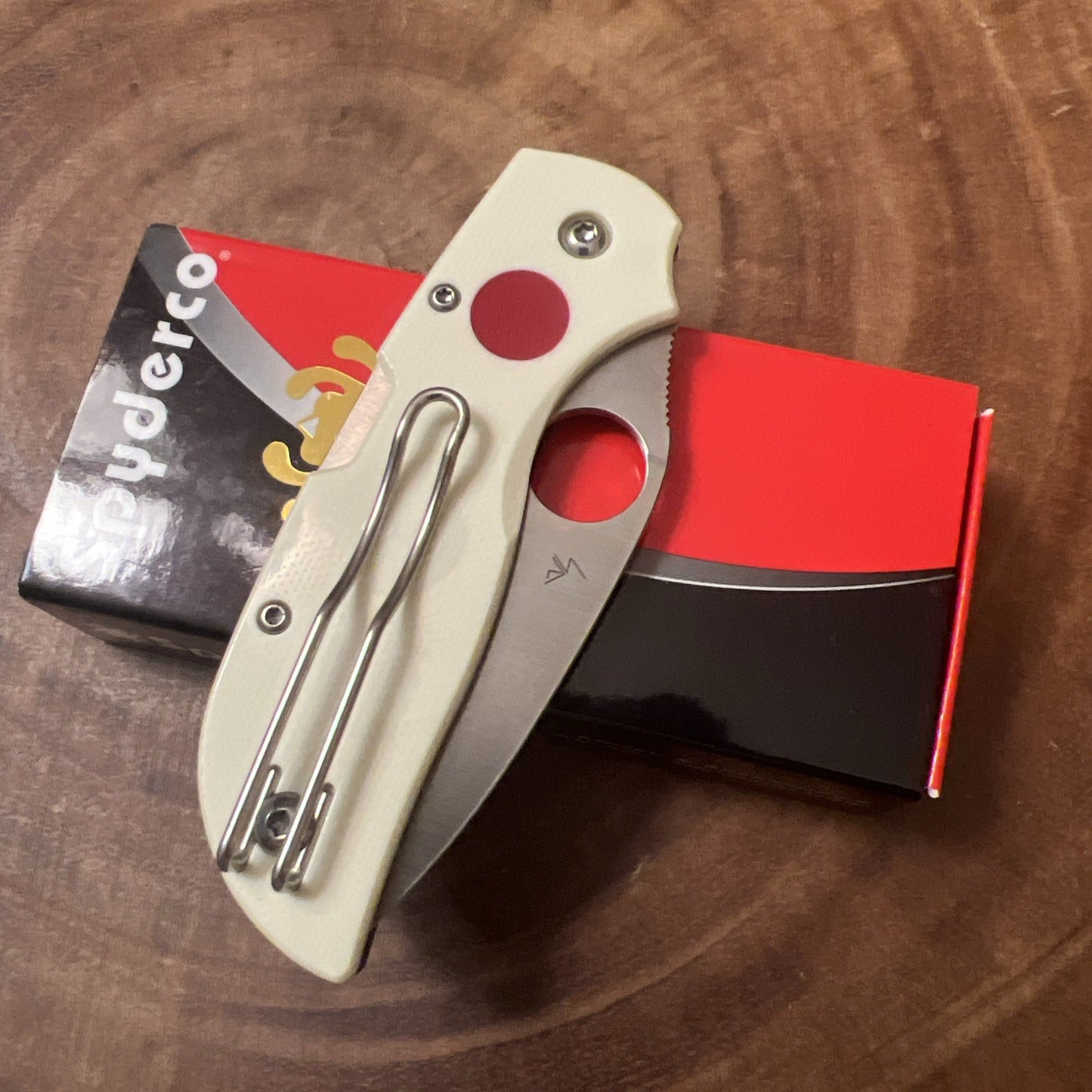 Spyderco Chaparral Lockback Knife Black & White G-10 Sun and Moon XHP C152GSM